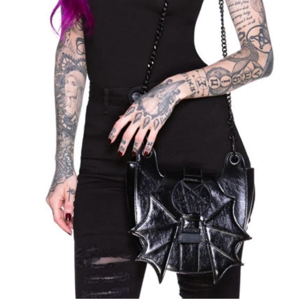 Killstar bat wings crossbody bag
